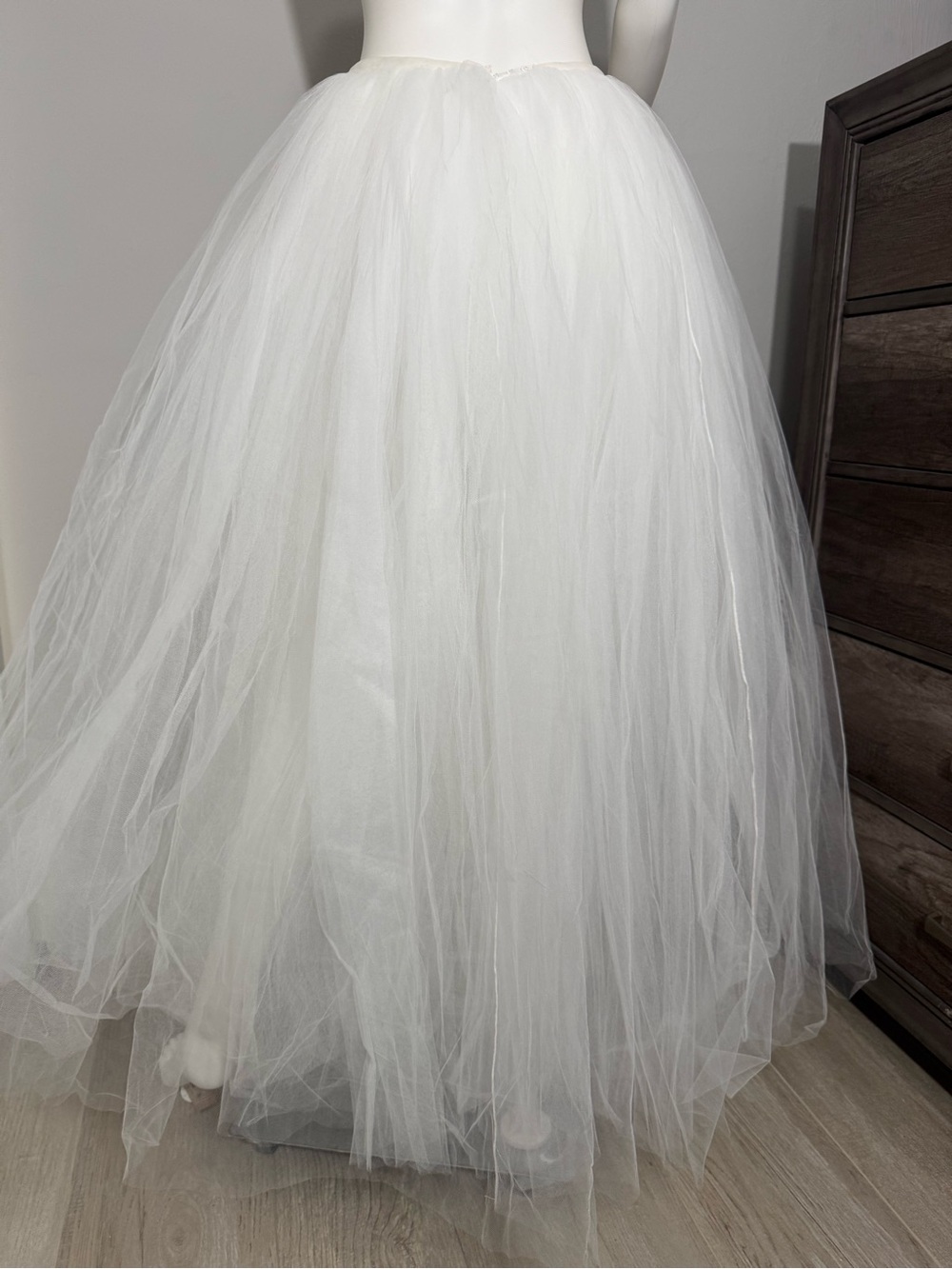 VS Victoria Secret RARE 1990 Vintage long white tulle petticoat skirt ballerina
